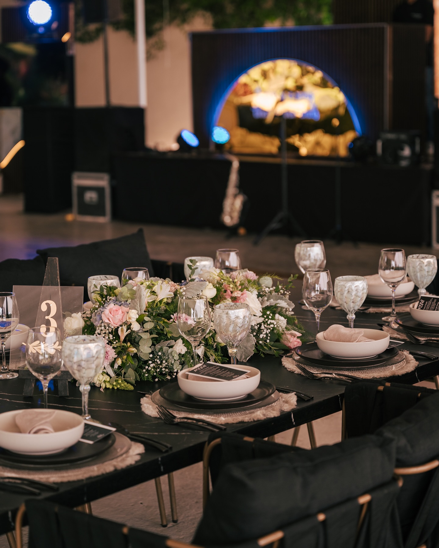 Montaje de salón y pista personalizada